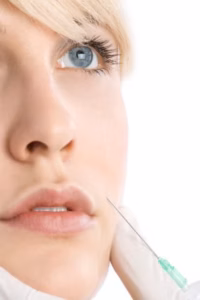 UaAvqjNE.jpeg 1 The Russian Lip Filler Technique for Pouty, Lifted Lips