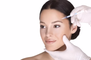 Cosmetic injection of botox 456241577 2122x1415 768x512.jpeg Botox® vs. MicroTox: What is the Difference?
